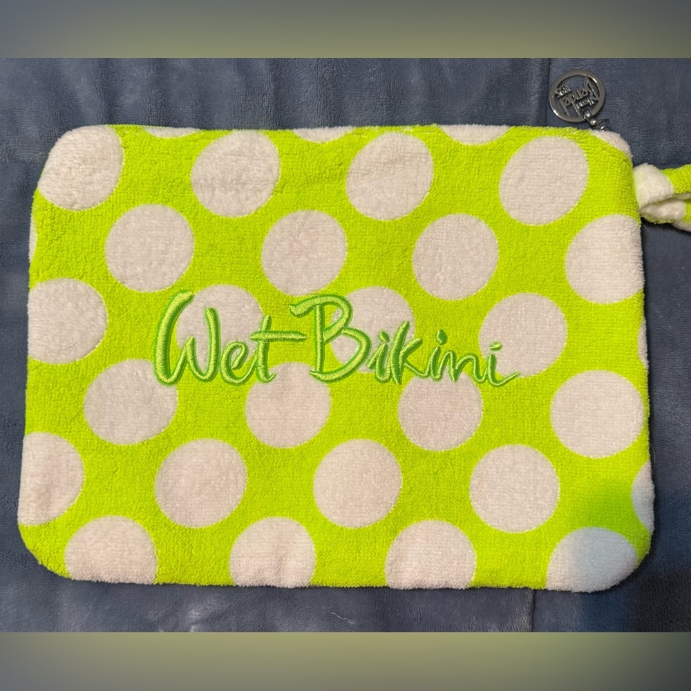 Rare Henri Bendel Lime & White Polka Dot Wristlet Pouch EUC